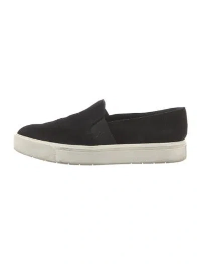 Pre-owned Vince Suede Sneakers In Black