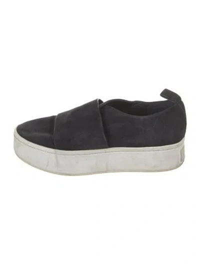 Pre-owned Vince Suede Sneakers In Gray