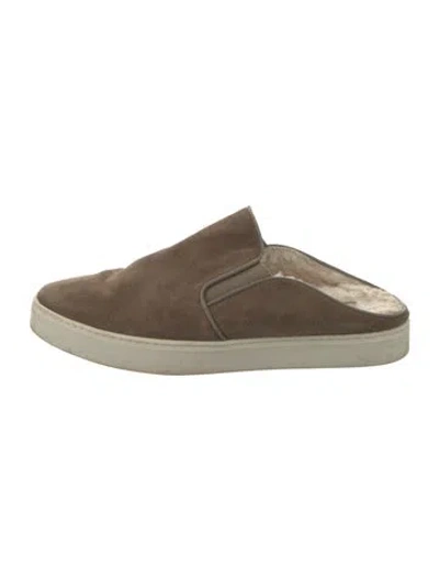 Pre-owned Vince Suede Sneakers In Green