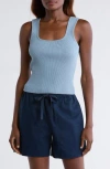Vince Sweetheart Neck Ribbed Crop Tank In Gold