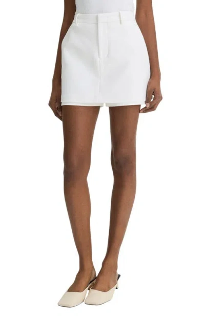 Vince Tailored Stretch Cotton Skort In Optic White
