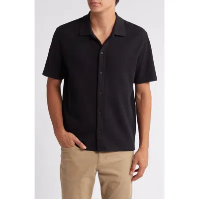 Vince Textured Double Knit Short Sleeve Button-up Shirt In Black