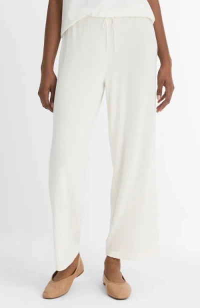 Vince Cropped Lounge Pants In Bone