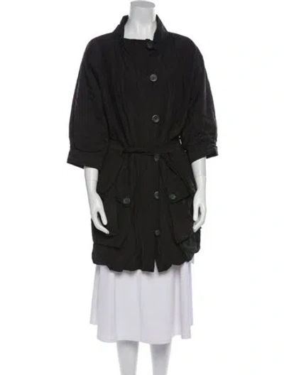 Pre-owned Vince Trench Coat In Black