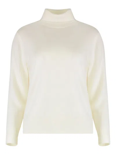 VINCE TURTLENECK SWEATER