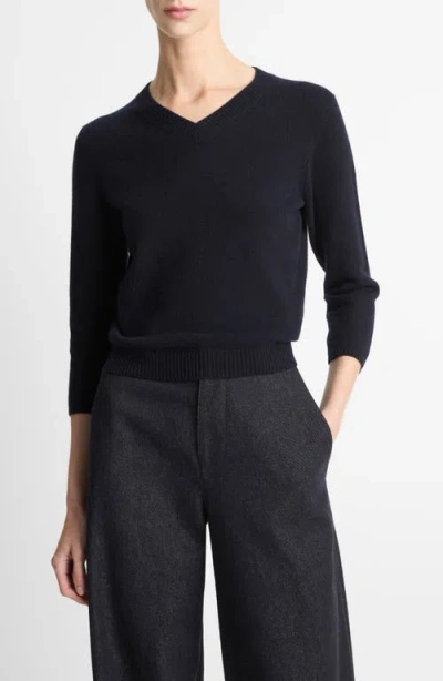 Vince V-neck Sweater In Animal Print