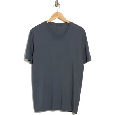 Vince V-neck T-shirt In Blue