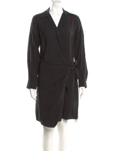 Pre-owned Vince V-neck Knee-length Dress In Black