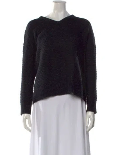 Pre-owned Vince V-neck Sweater In Black