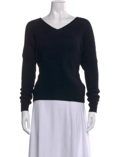 Pre-owned Vince V-neck Sweater In Black