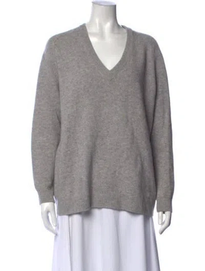 Pre-owned Vince V-neck Sweater In Gray