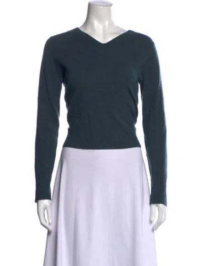 Pre-owned Vince V-neck Sweater In Green
