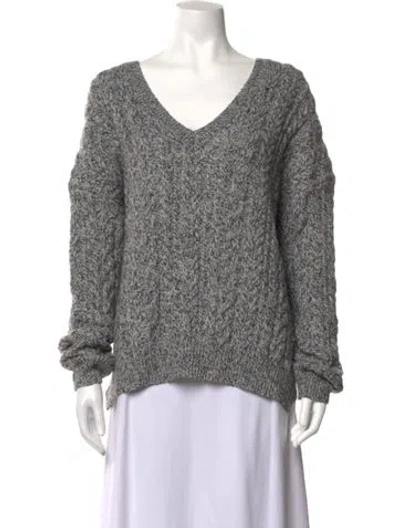 Pre-owned Vince V-neck Sweater In Grey