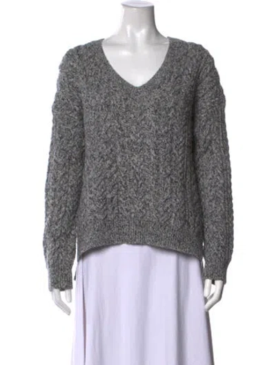 Pre-owned Vince V-neck Sweater In Grey