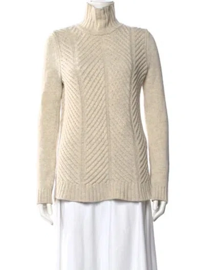 Pre-owned Vince V-neck Sweater In Neutral