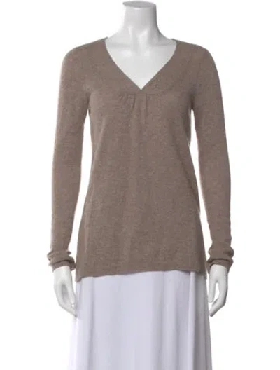 Pre-owned Vince V-neck Sweater In Neutral