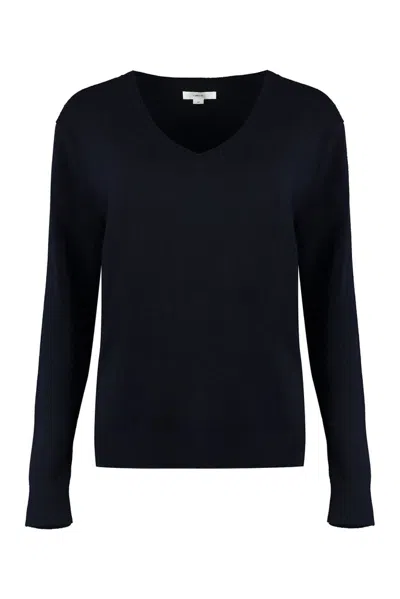 Vince Weekend V-neck Cashmere Sweater In Black