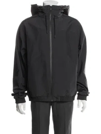 Pre-owned Vince Windbreaker In Black