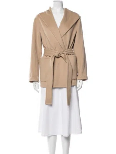 Pre-owned Vince Wool Coat In Neutrals