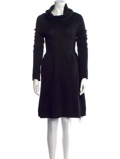 Pre-owned Vince Wool Knee-length Dress In Black