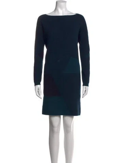 Pre-owned Vince Wool Knee-length Dress In Green