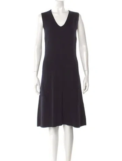 Pre-owned Vince Wool Midi Length Dress In Black