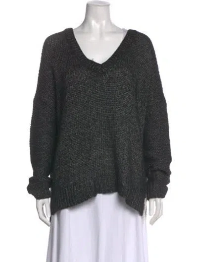 Pre-owned Vince Wool V-neck Sweater In Black