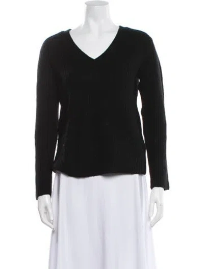Pre-owned Vince Wool V-neck Sweater In Black