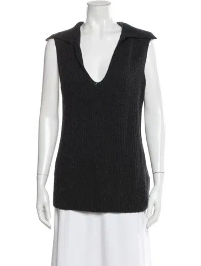 Pre-owned Vince Wool V-neck Sweater In Gray