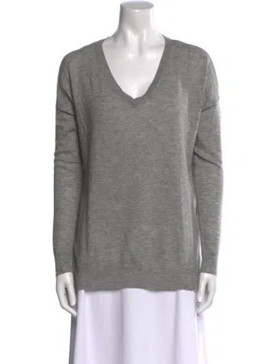 Pre-owned Vince Wool V-neck Sweater In Gray