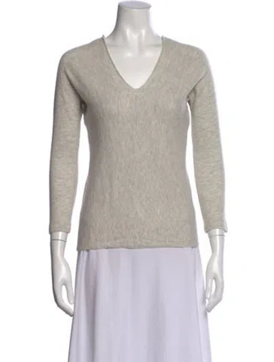 Pre-owned Vince Wool V-neck Sweater In Gray