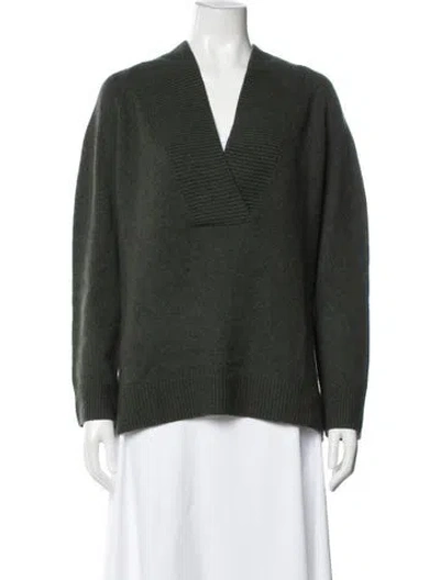 Pre-owned Vince Wool V-neck Sweater In Green