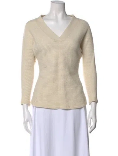 Pre-owned Vince Wool V-neck Sweater In Neutral