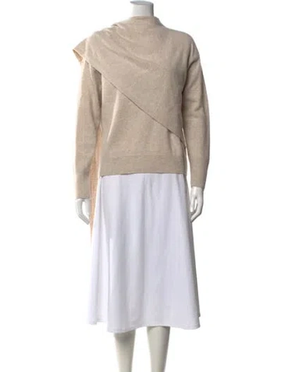 Pre-owned Vince Wool V-neck Sweater In Neutrals