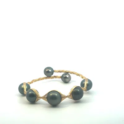 Vincent Peach Fine Jewelry Women's Black / Gold Salt Water Pearl Copper Bracelet In Multi