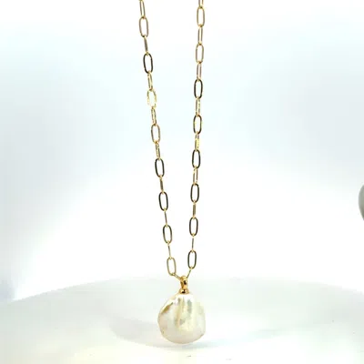 Vincent Peach Fine Jewelry Women's White / Gold Freshwater Pearl Copper Gold Necklace In Multi