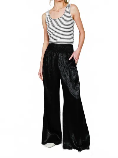 Vine & Love Elastic Smocked Waist Band Foil Pants With Pocket Detail In Black