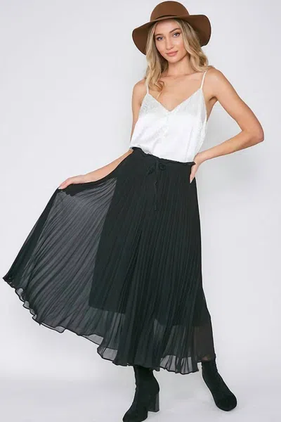 Vine & Love Elegant Comfort Pleated Wide-leg Pants In Black