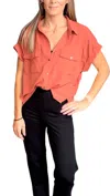 Vine & Love Short Sleeve Button Down Blouse Top In Rust In Multi
