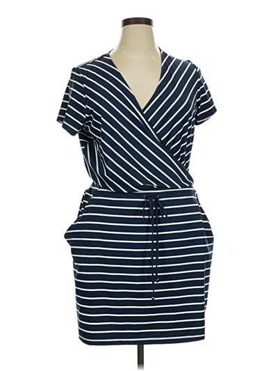 Pre-owned Vineyard Vines Casual Dress In Blue