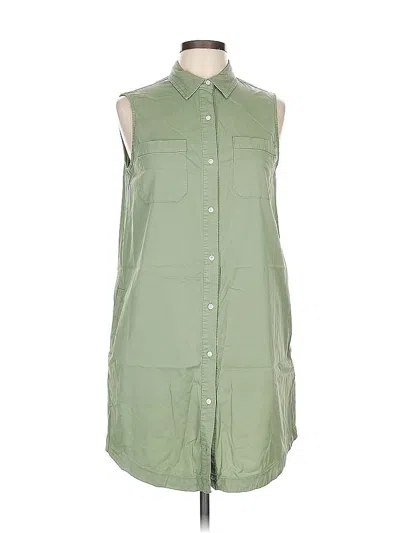 Pre-owned Vineyard Vines Casual Dress In Green
