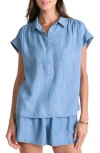 Vineyard Vines Chambray Top In Blue