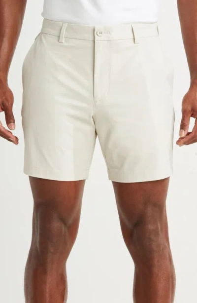 Vineyard Vines On-the-go Water Repellent Shorts In Stone