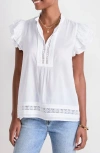 Vineyard Vines Print Ruffle Sleeve Top In White Cap