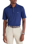Vineyard Vines Sankaty Performance Polo In Blue Depth