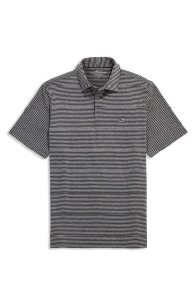 Vineyard Vines Stripe Sankaty Short Sleeve Performance Polo In Grey