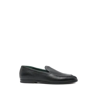 Vinny's Textured Calf Leather Loafer In Black