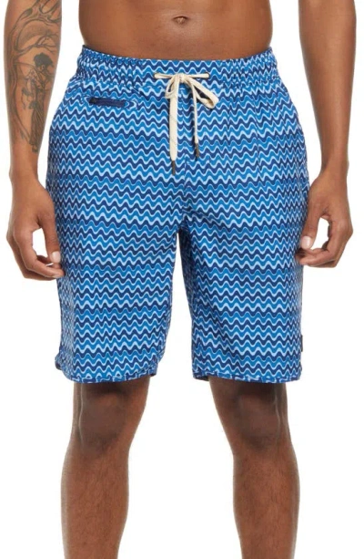 Vintage 1946 Windjammer Zigzag Print Hybrid Shorts In Zig Zag Print