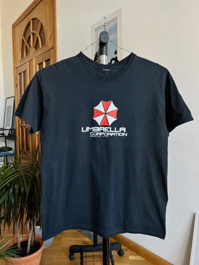 Pre-owned Vintage 2005 Umbrella Corporation Resident Evil T-shirt In Black