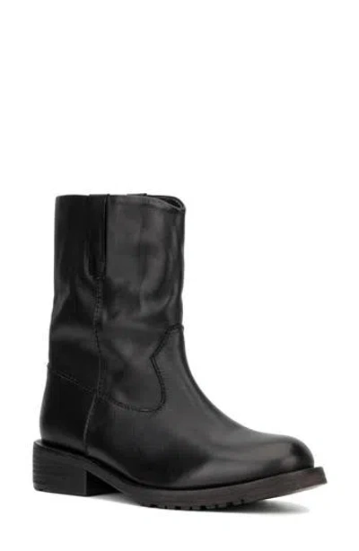 Vintage Foundry Alaina Leather Boot In Black